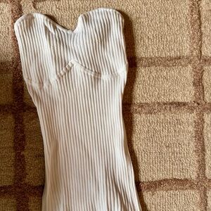 DISSH White Knit Tube Top (Never worn) - Size XS/S